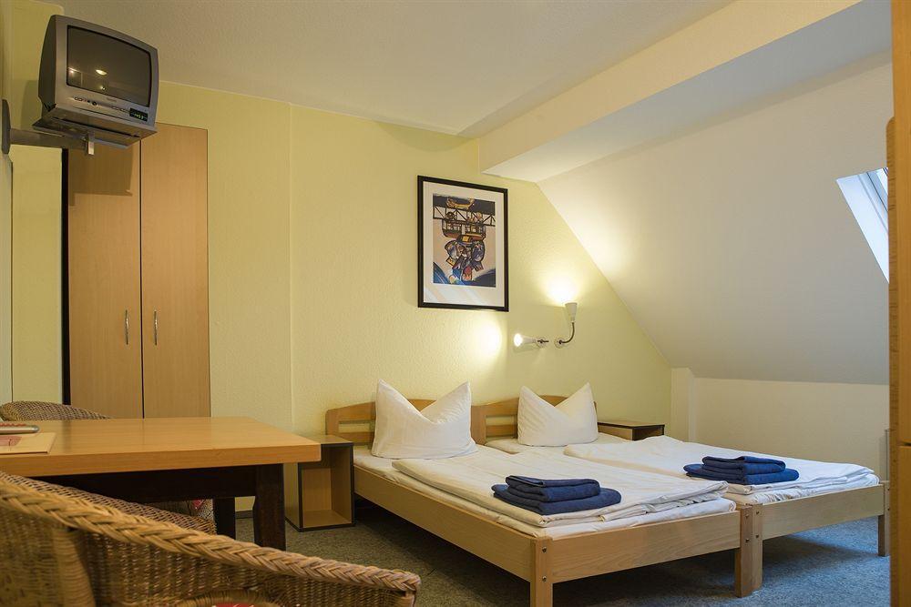 Acama Hotel & Hostel Schoeneberg Berlin Extérieur photo
