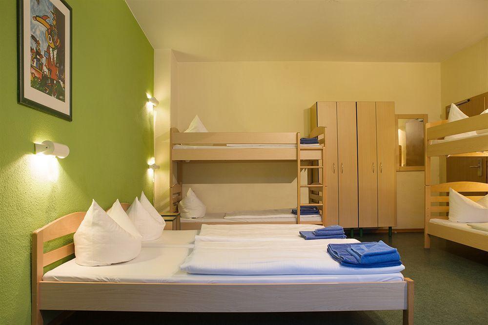 Acama Hotel & Hostel Schoeneberg Berlin Extérieur photo