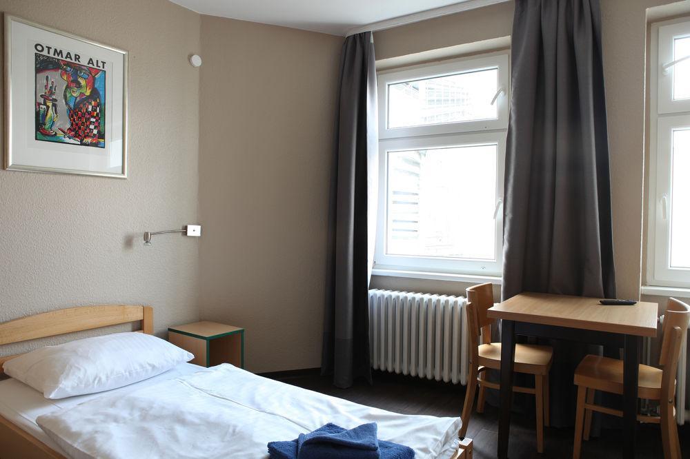 Acama Hotel & Hostel Schoeneberg Berlin Extérieur photo